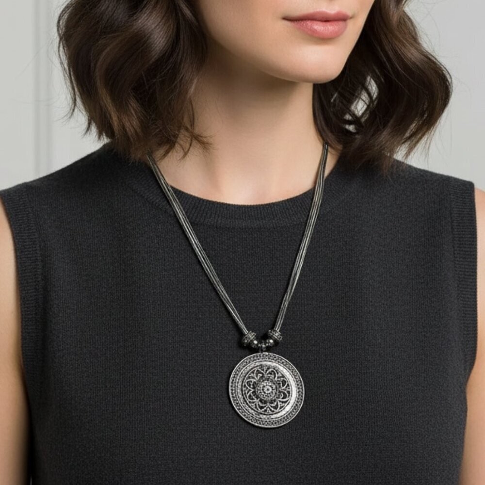 Silver Pendant Necklace